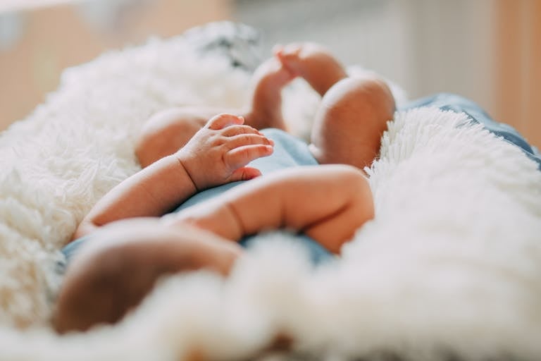 réflexologie plantaire bébé sommeil